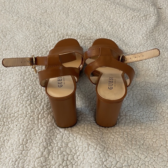 Guess heels - Picture 2 of 3